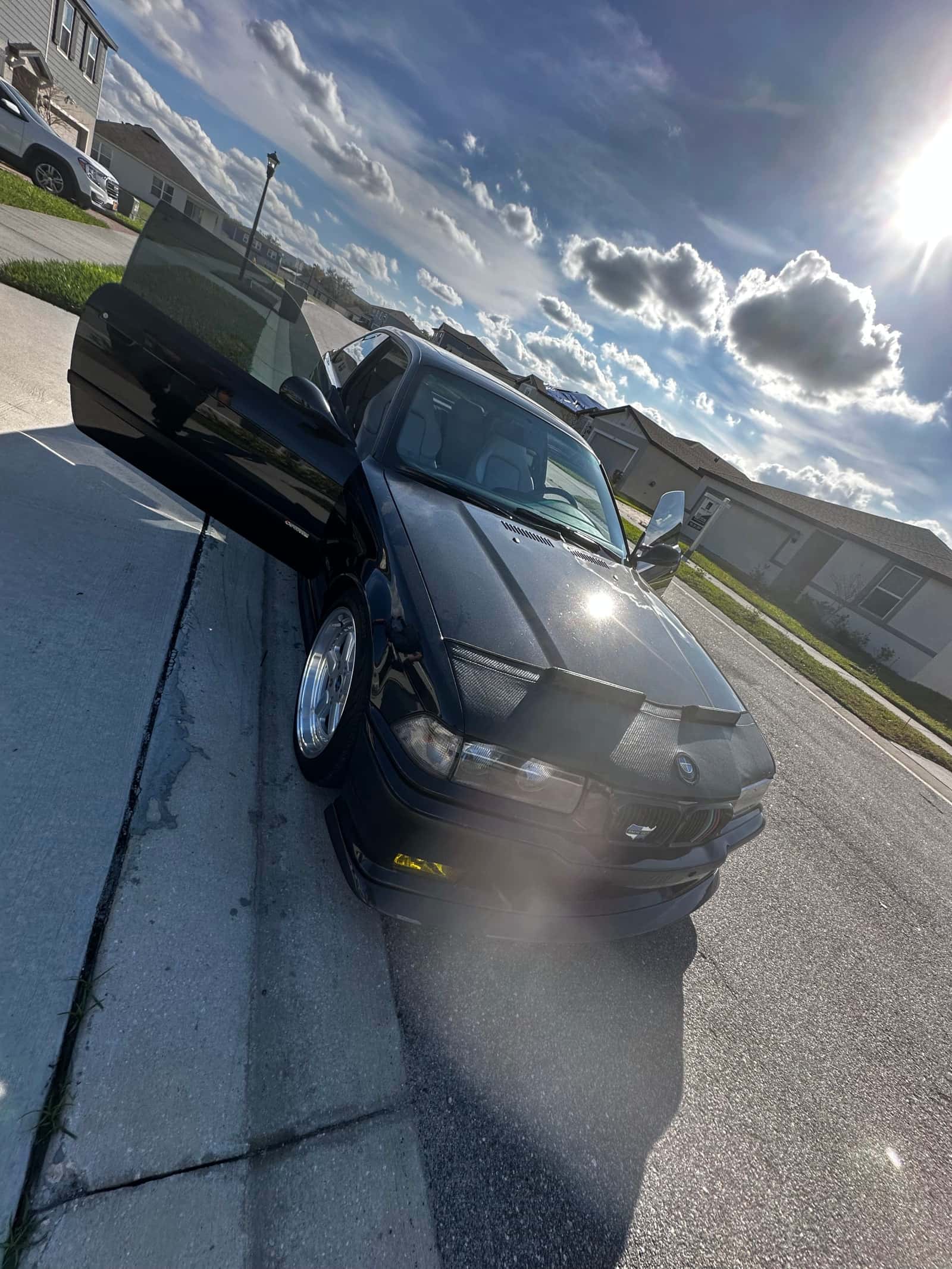 Car side window glass replacement service in Central Florida